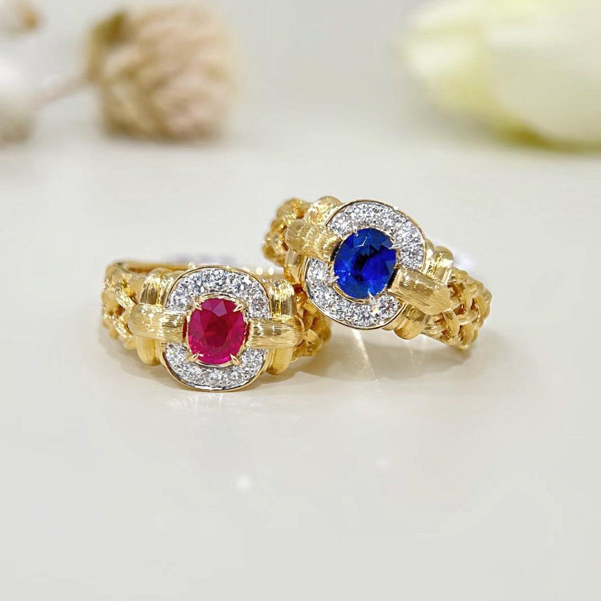 Vintage 18k Gold Diamond Ring (Item No. VT502）