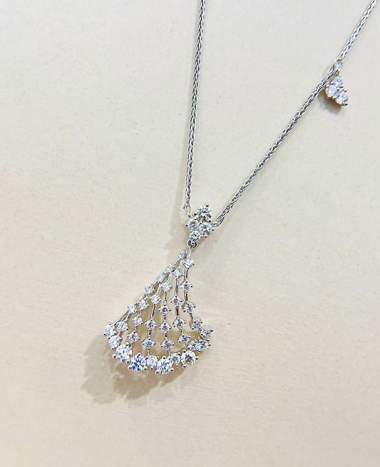 Vintage 18k Gold Diamond Pendant (Item No. VT522）