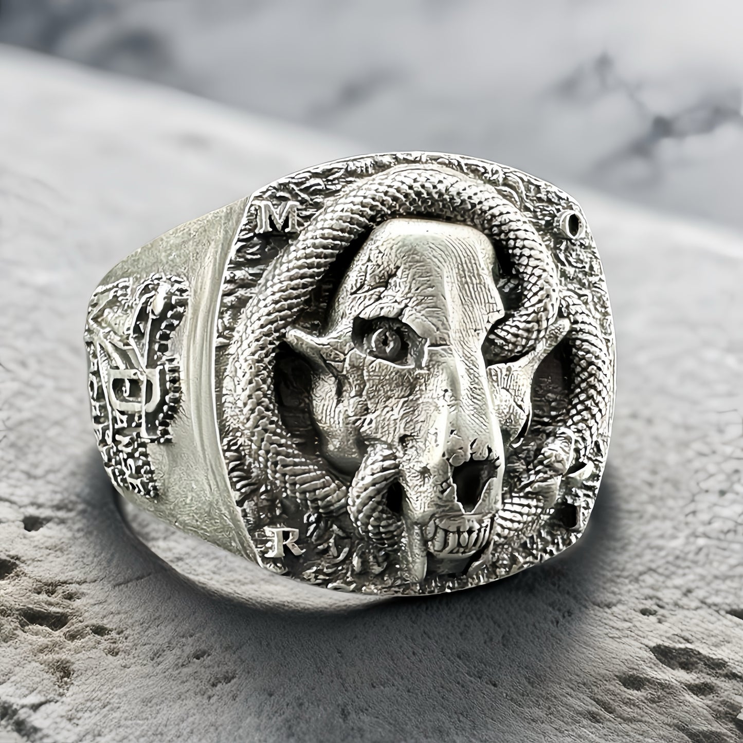 The Ring of Mori Hound (Item No. KYR02)