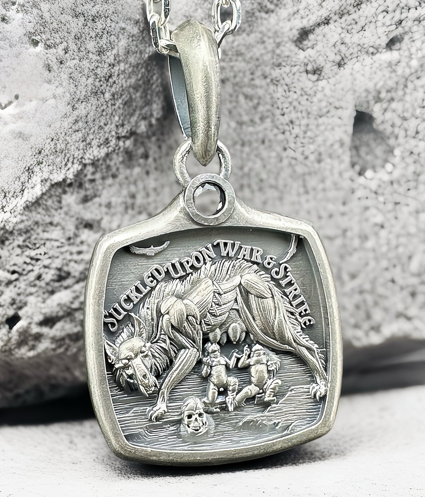 The Pendant Of Romulus and Remus (Item No. KYP05)