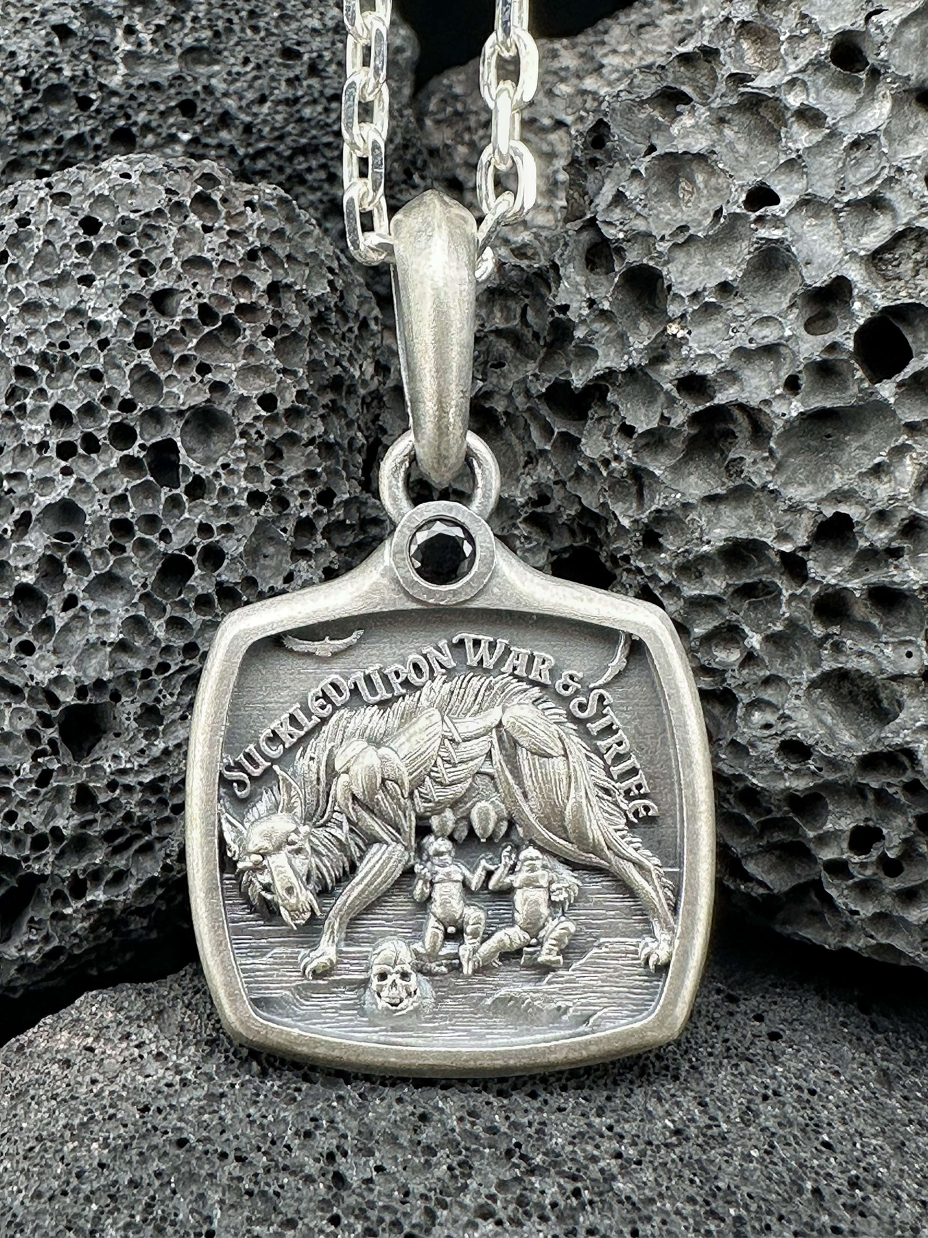 The Pendant Of Romulus and Remus (Item No. KYP05)