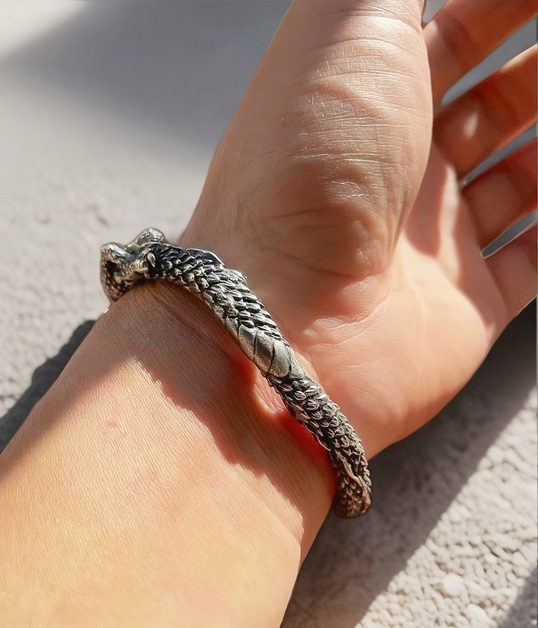 Dragon Silver  Bangle (Item No. B0693）