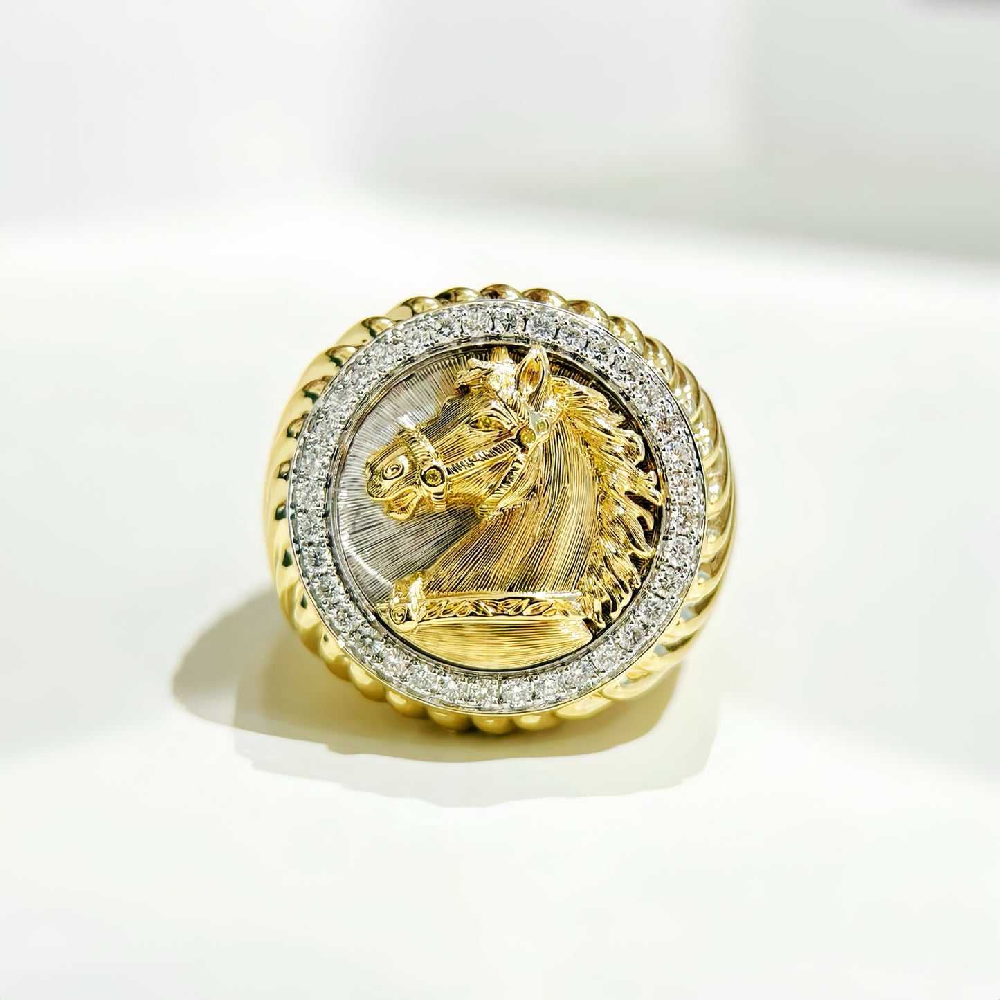 Horse 18k Gold Diamond Ring (Item No. VT364）