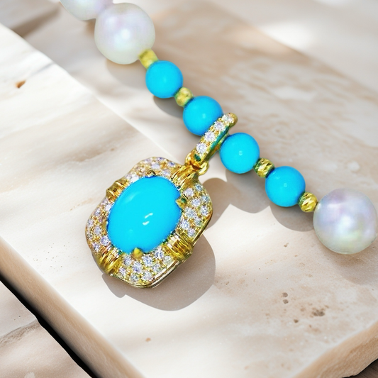 Vintage 18k Gold Diamond Turquoise Pendant (Item No. VT091）