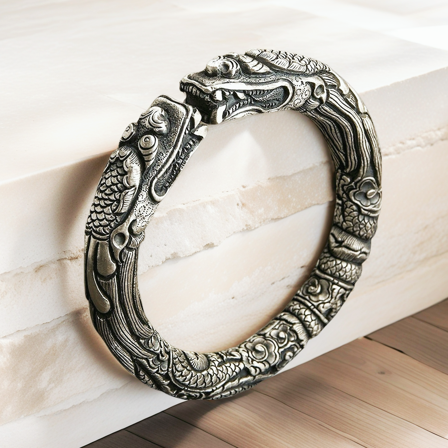 300g Double Dragon Silver Bangle (Item No. B0015)