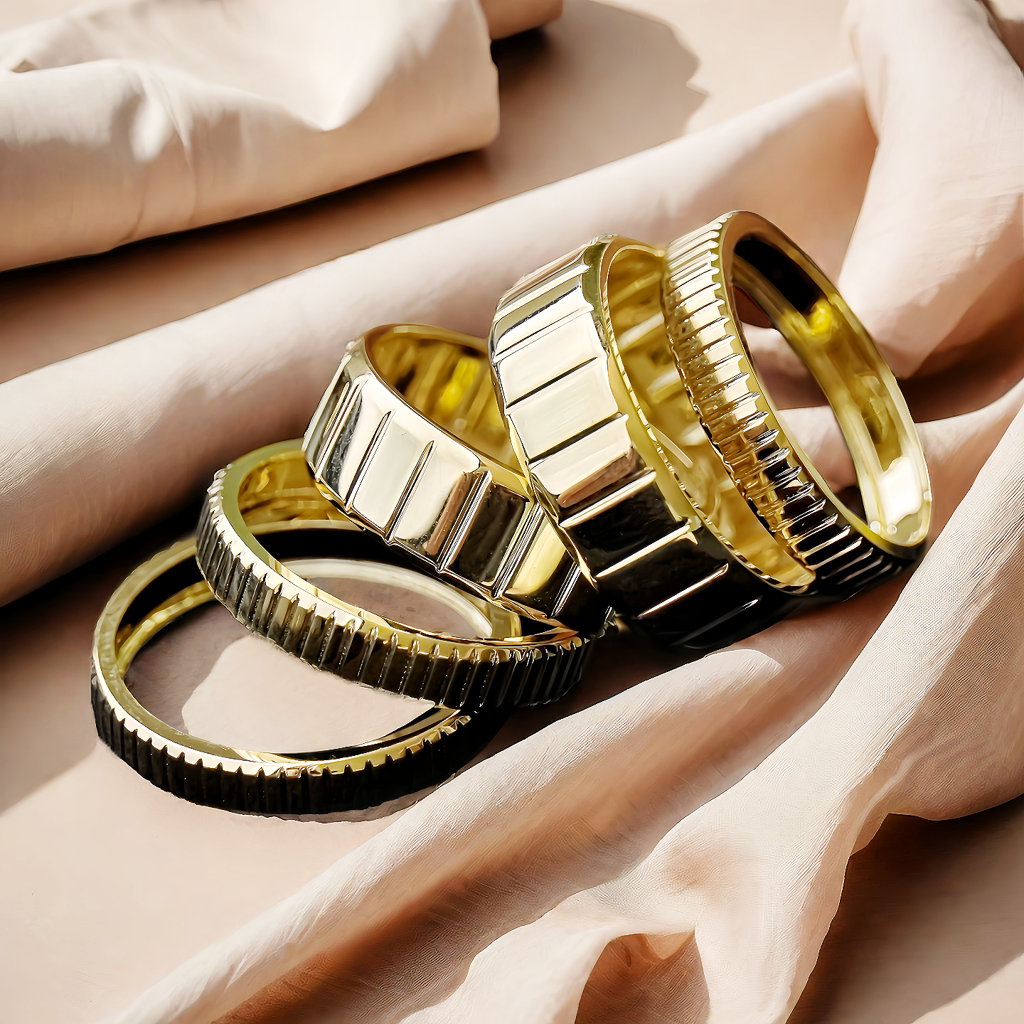 Contemporary 18k Gold Ring (Item No. GR0012）