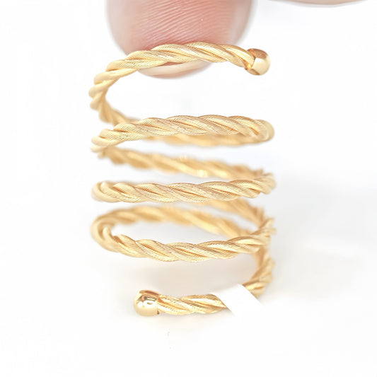 Twisted 18k Gold Diamond Ring (Item No. SH061CR）