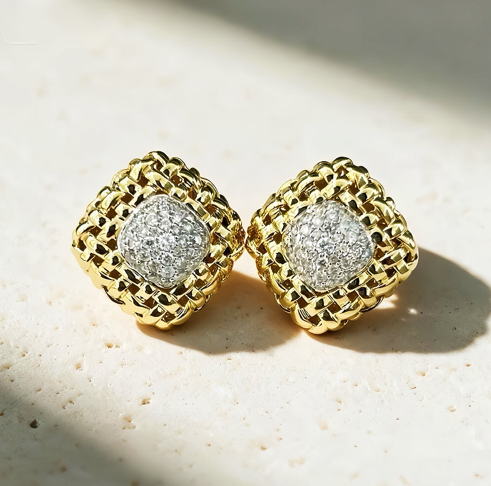 Weaving Hollow 18k Gold Diamond Earring (Item No. VT234）