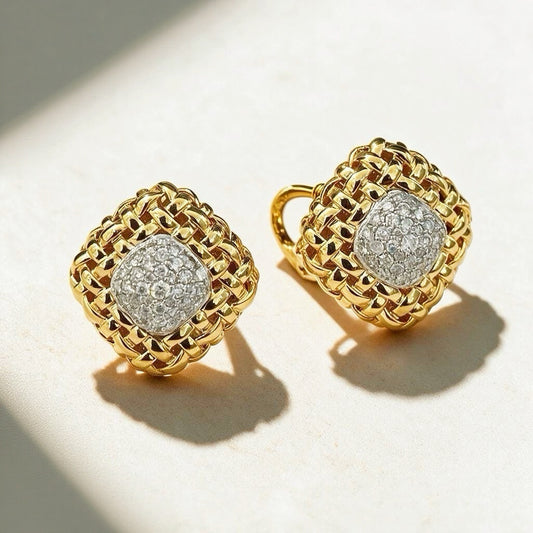 Weaving Hollow 18k Gold Diamond Earring (Item No. VT234）