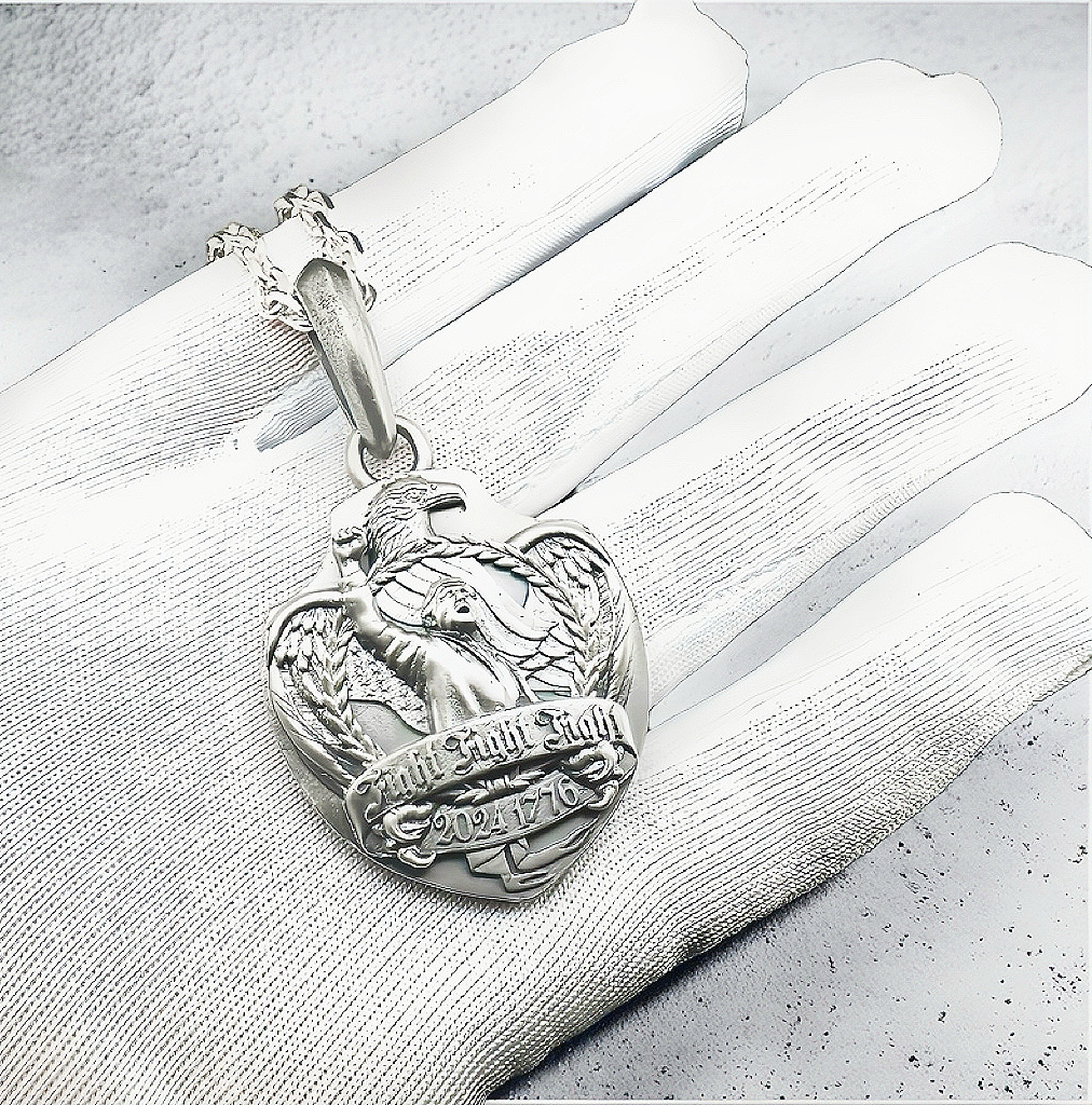 Eagle Pendant (Item No. EG03)