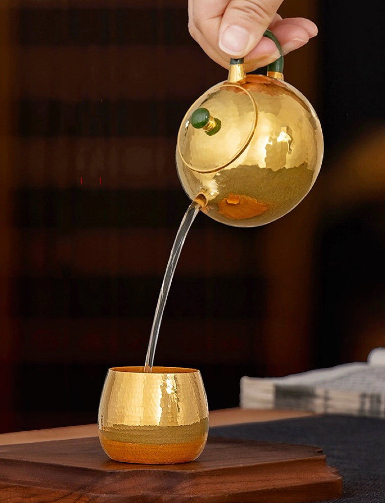 Hammered 24K Gold Cup (Item No. GC004)