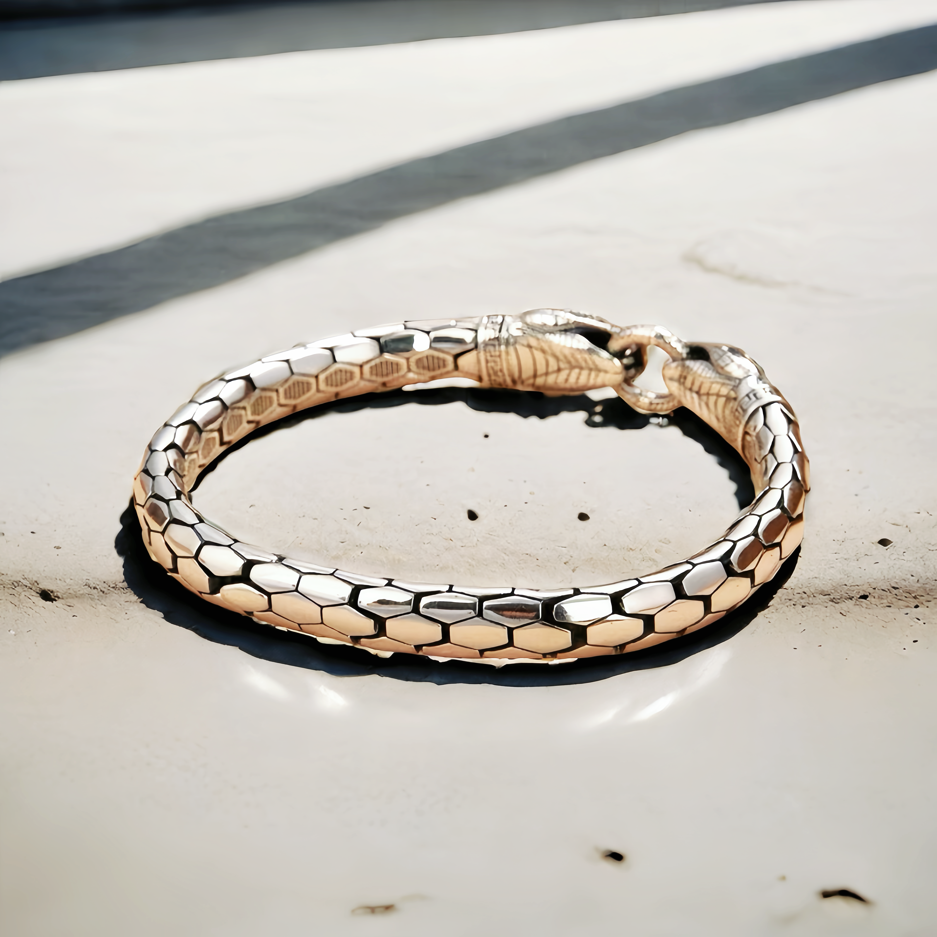 Snake Fashion Silver Bracelet (Item No. B0679）