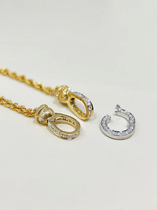 Contemporary 18k Gold Diamond Necklace (Item No. VT495）