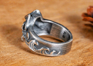Skull Silver Ring (Item No. R0145）