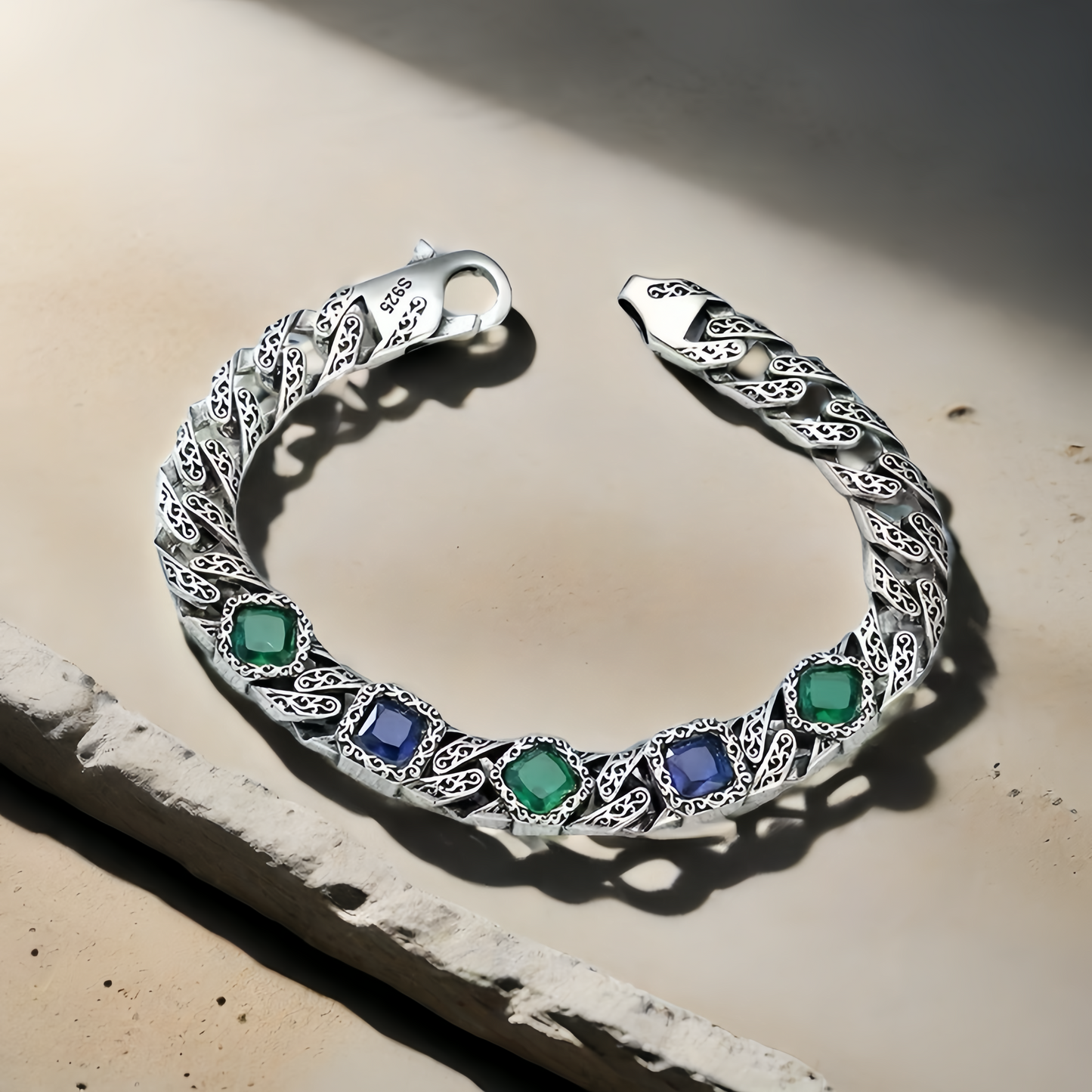 Fashion Silver Bracelet (Item No. B0681）