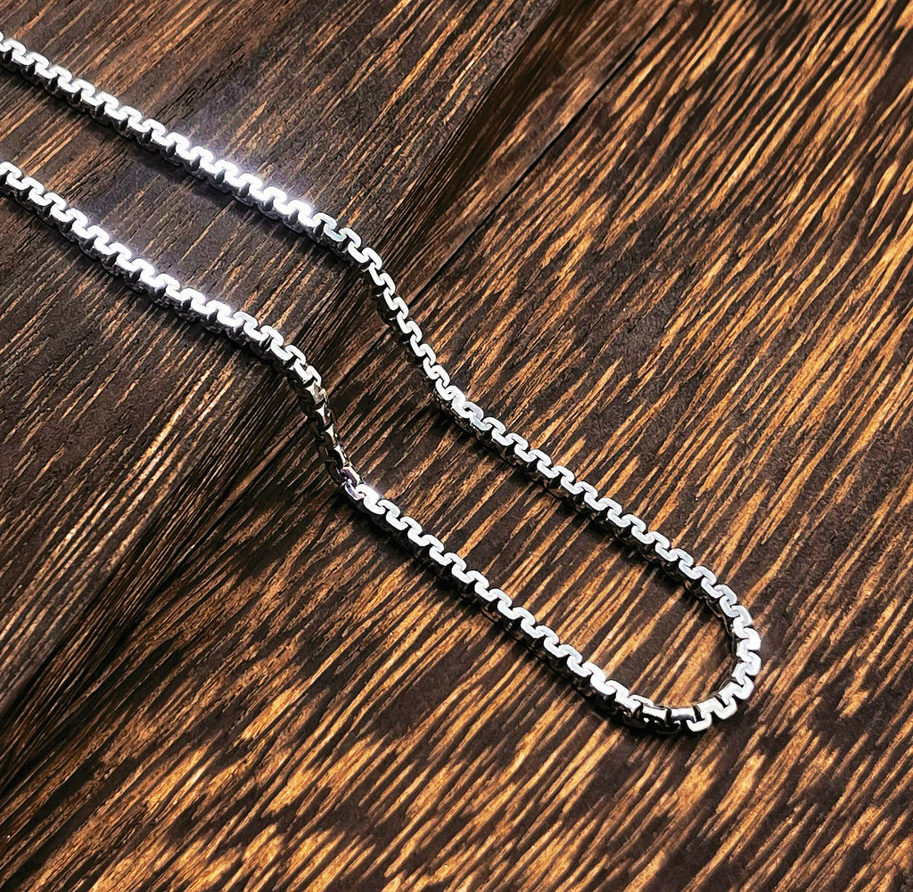 Fashion Silver Necklace Chain (Item No. )