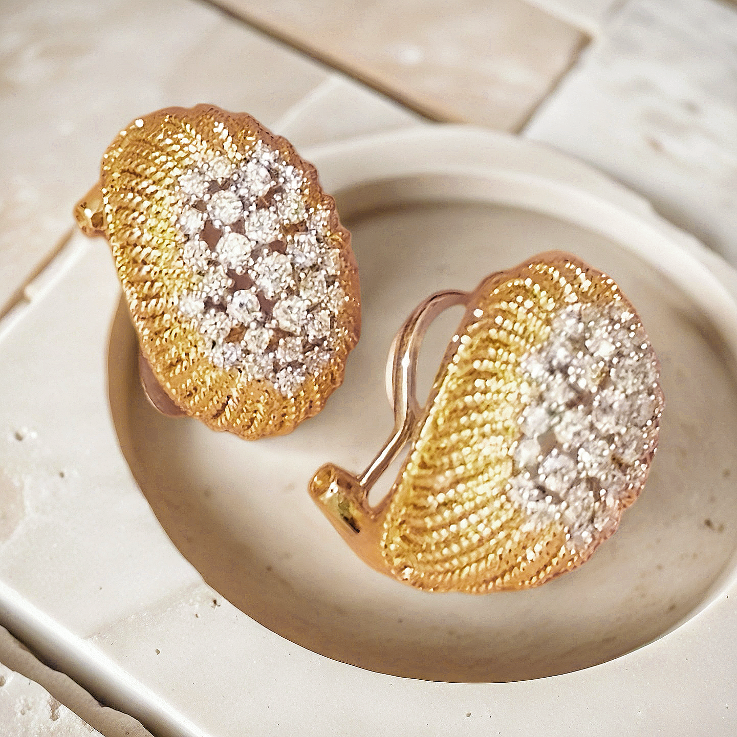 Vintage 18k Gold Diamond Earring (Item No. VT015）