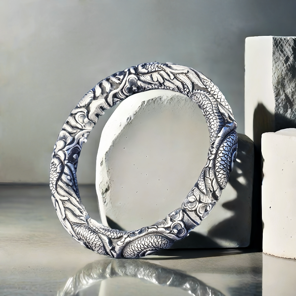 Two Dragons Silver Bangle (Item No. B0105)