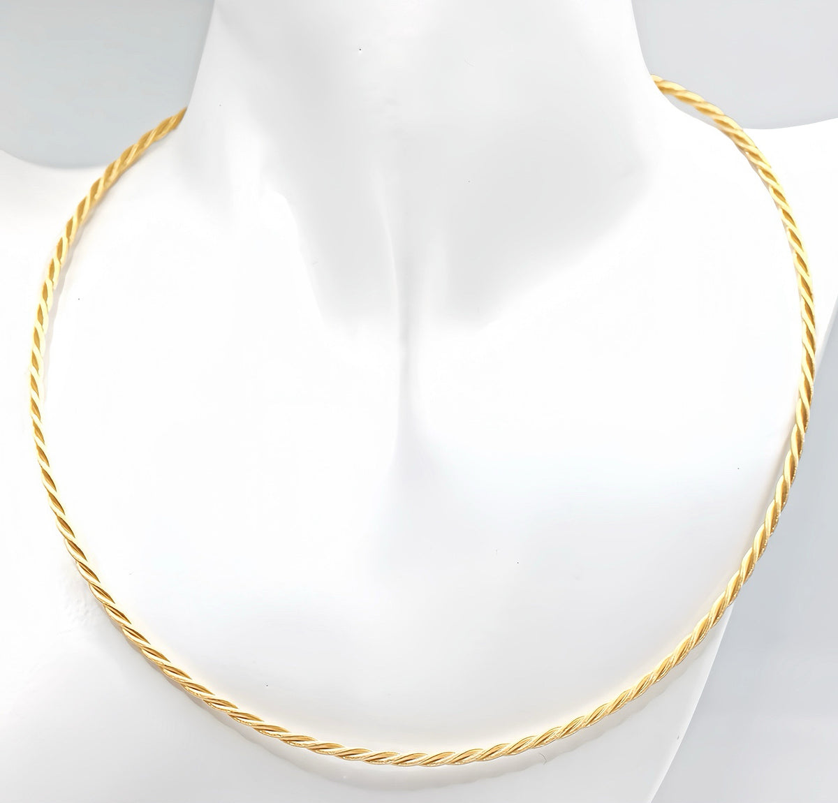 3 Strand Twisted 18k Gold Necklace (Item No. SH021CN）