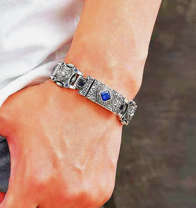 Lion Silver Bracelet (Item No. B0657）