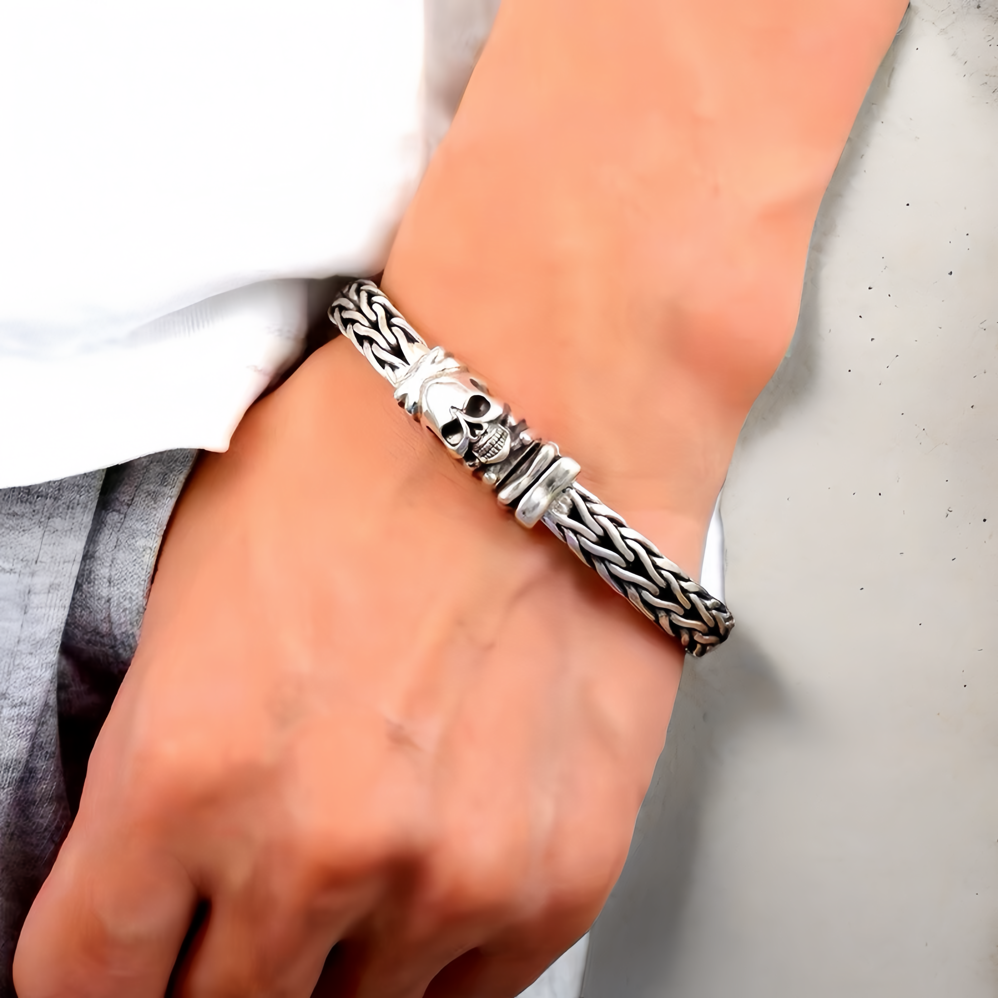 Braided Skull Silver Bracelet (Item No. B0528)