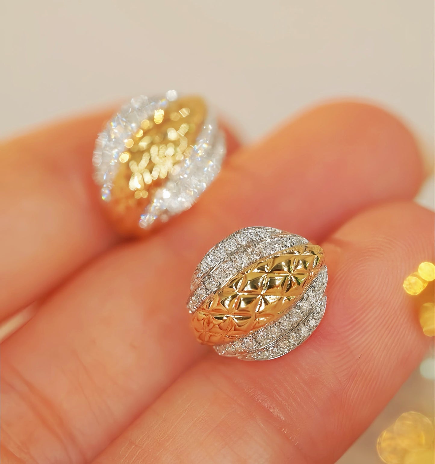 Vintage 18k Gold Diamond Earring (Item No. VT072）