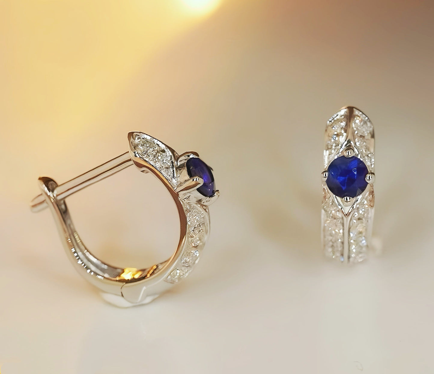 Vintage 18k Gold Diamond Earring (Item No. VT076）