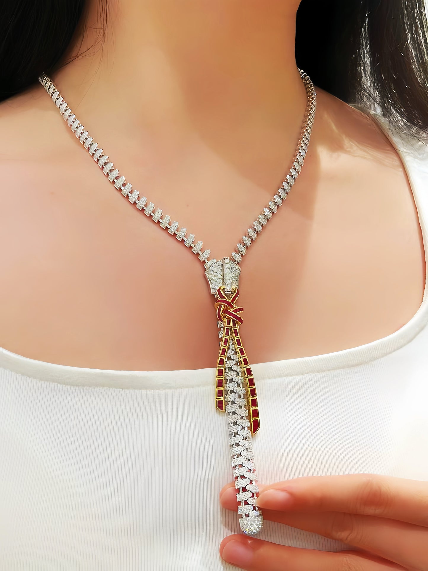 Vintage Zip 18k Gold Diamond Ruby Necklace (Item No. VT211）