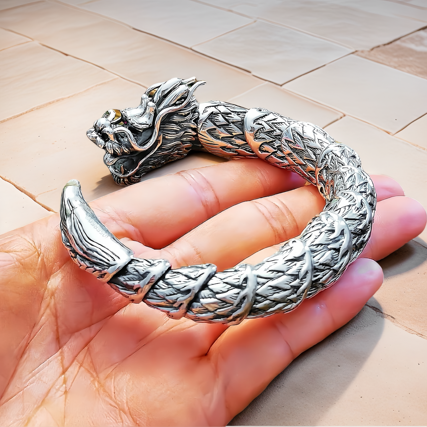 Flying Dragon Silver Bangle  (Item No. B0122)