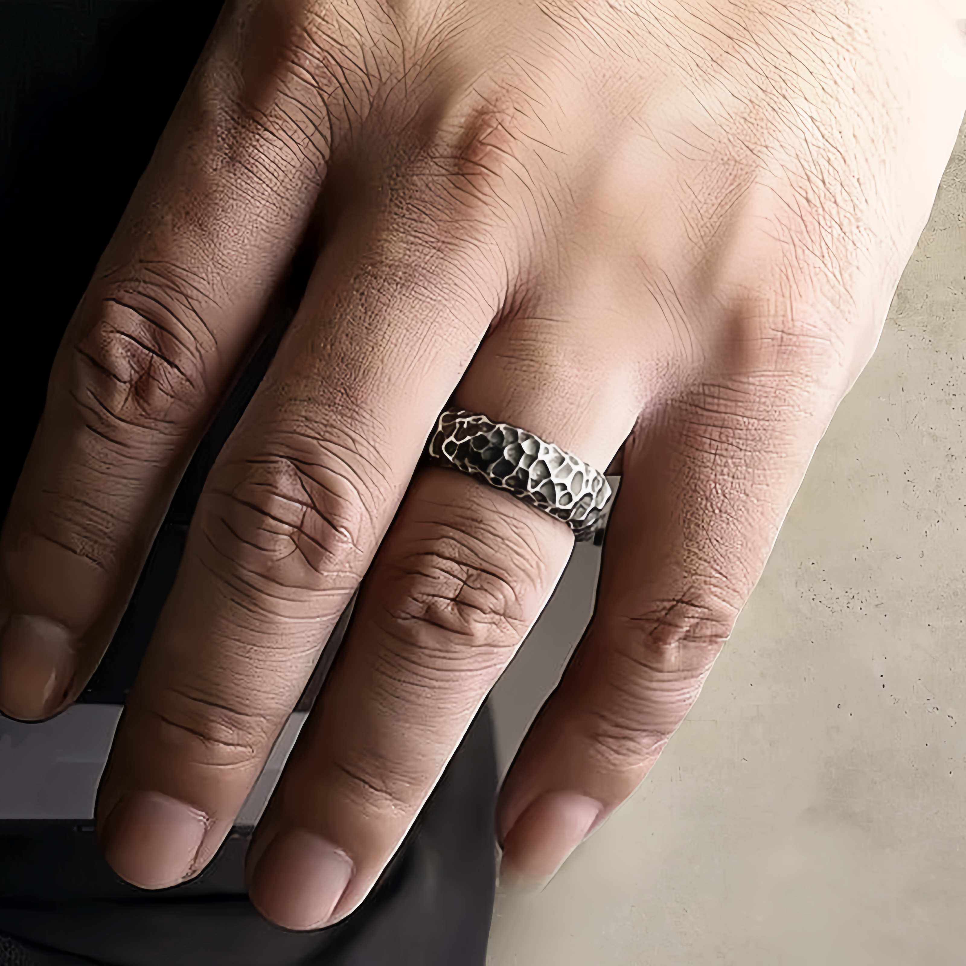 Hammered Silver Ring (Item No. R0005)