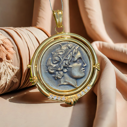 Macedonia Apollo With Horses Ancient Greek Coin Medallion 18K Gold Pendant (Item No. COIN013）
