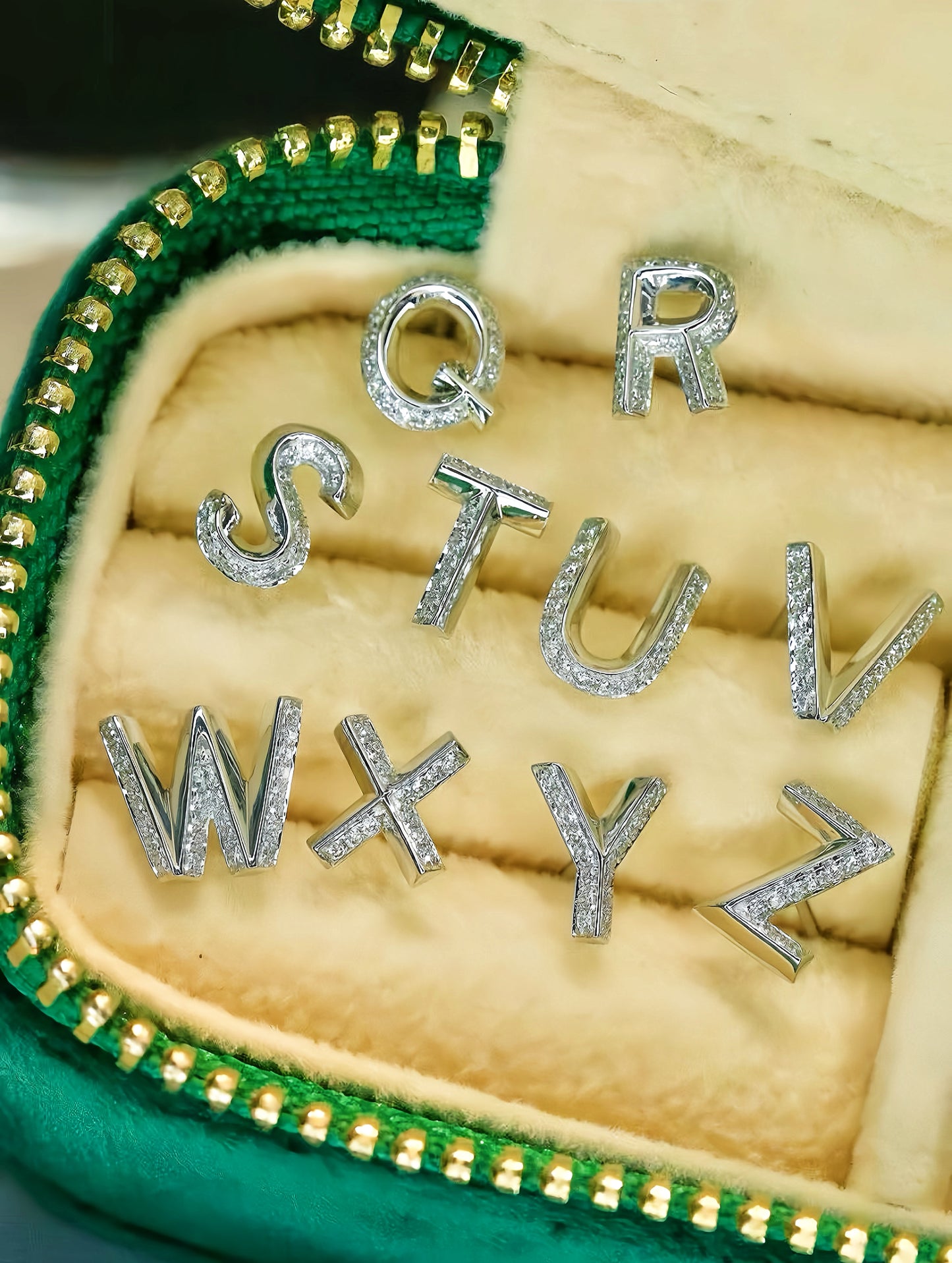 Alphabet Letters 18k Gold Diamond Earring (Item No. VT196）