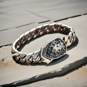 Lion Silver Bracelet (Item No. B0627）