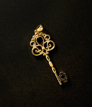 Renaissance Key Diamond 9k/14k/18k Gold Pendant (Item No. GP0001）