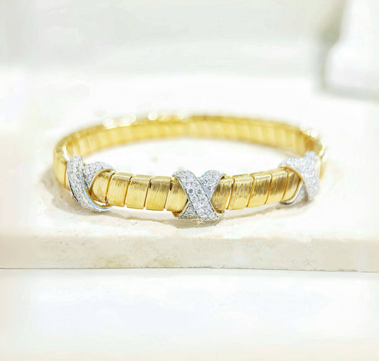 Weaving Vintage 18k Gold Diamond Bracelet (Item No. VT340)