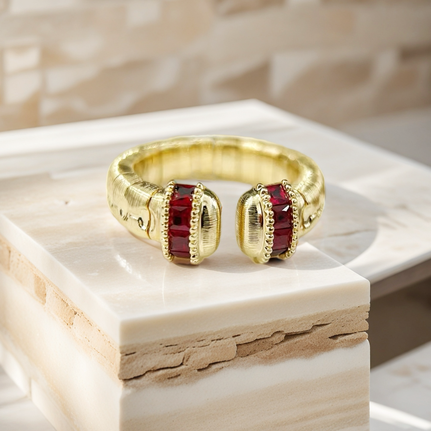 18k Gold Diamond Ring (Item No. VT226）