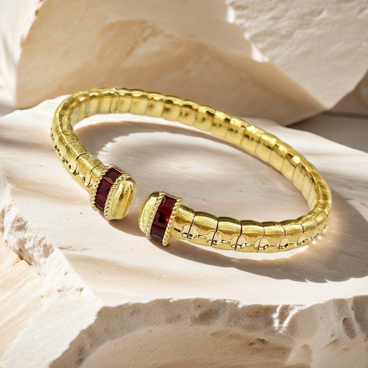 Vintage 18k Gold Diamond Bracelet (Item No. VT235）