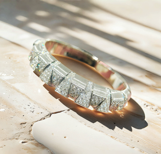 Vintage 18k Gold Diamond Bracelet (Item No. VT131）