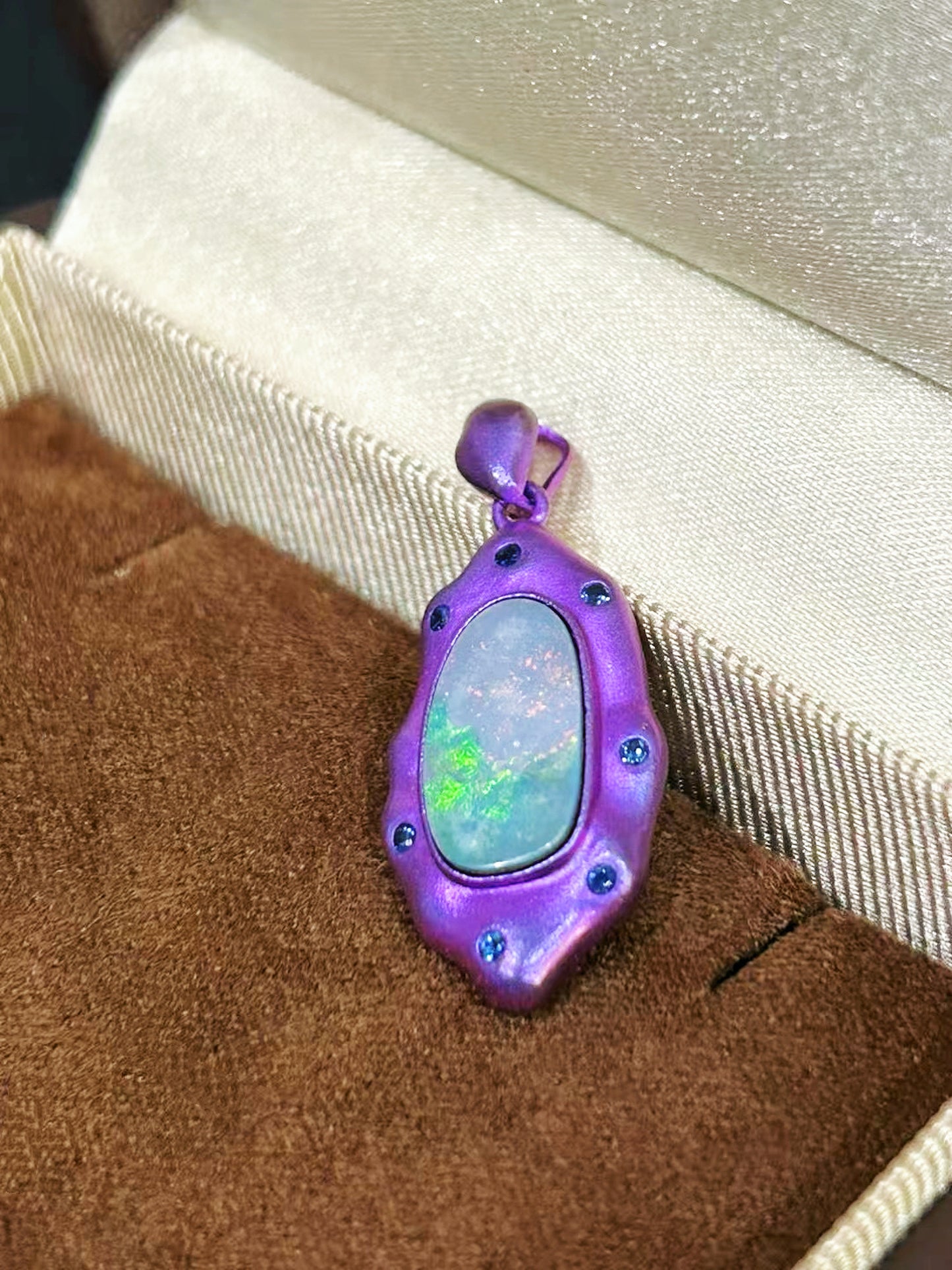 Anodized Titanium Purple Opal Pendant (Item No. TA003）