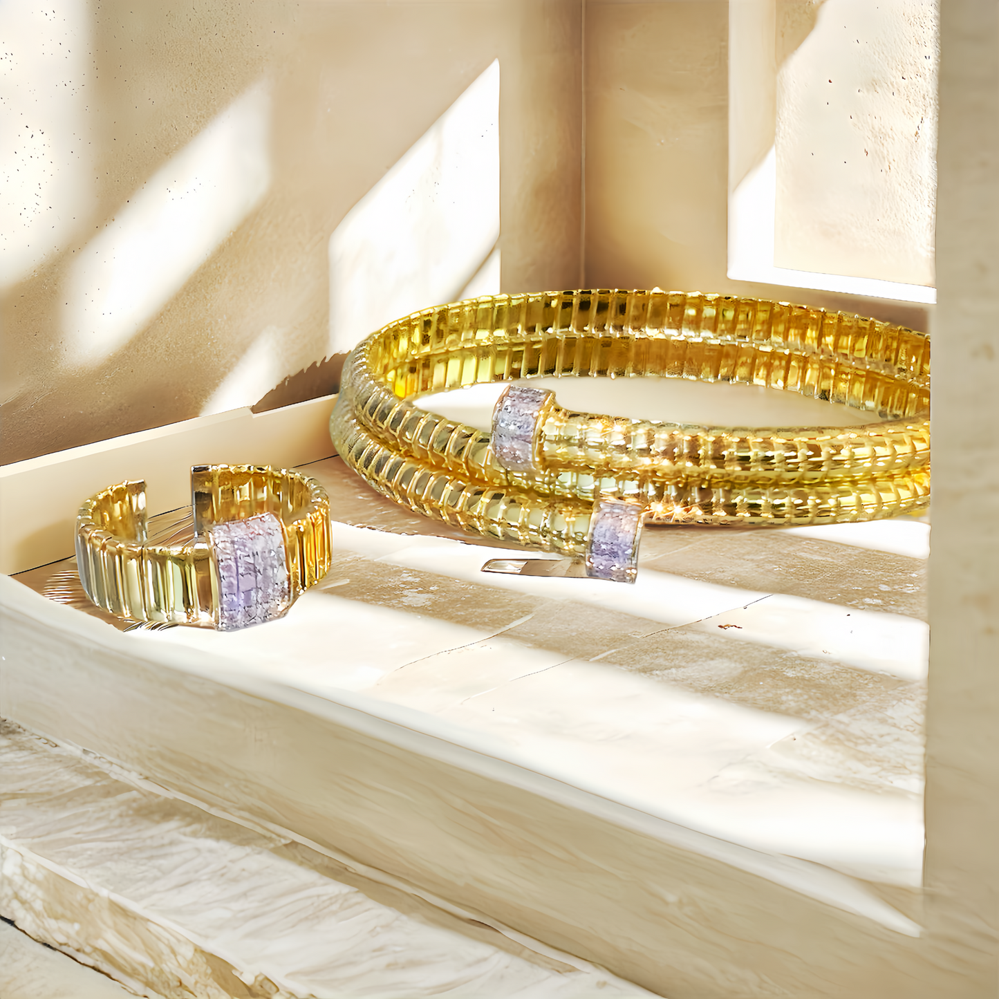 Vintage 18k Gold Diamond Bracelet (Item No. VT250）