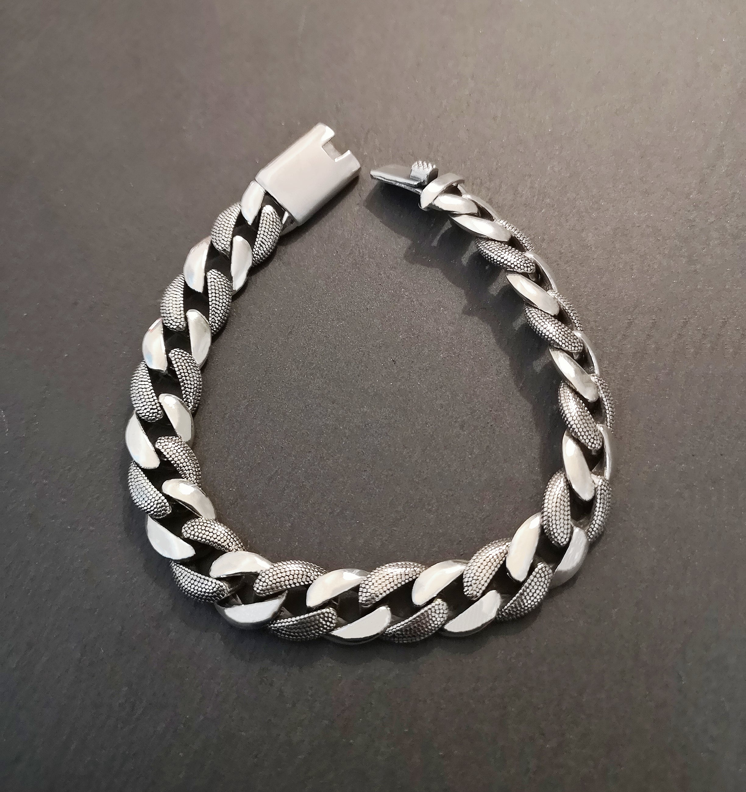 Snake Silver Bracelet Chain (Item No. B0379) Tartaria Onlinestore