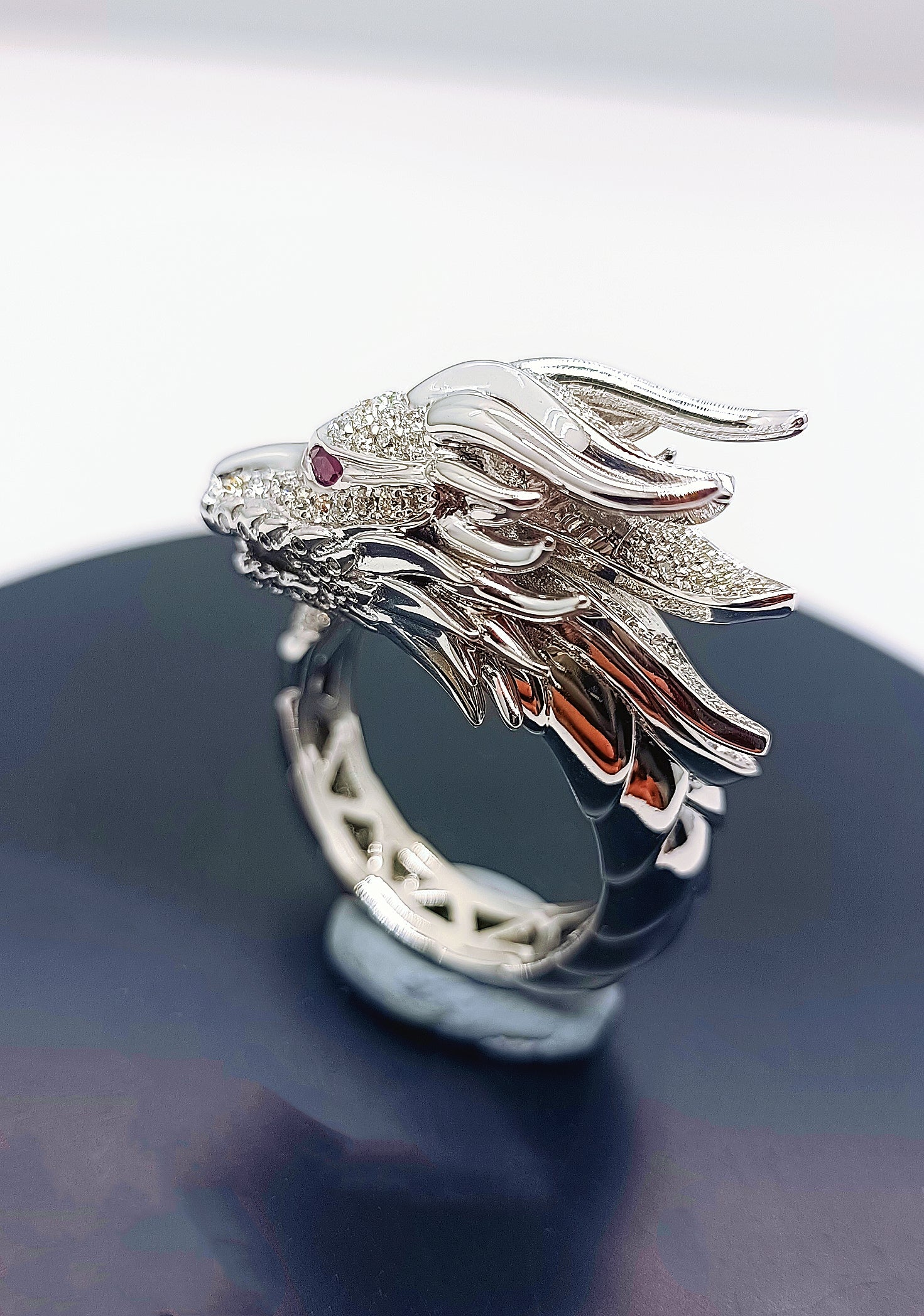 Dragon 18k Gold Ring (Item No. R0132) Tartaria Onlinestore