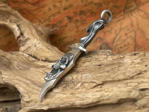 Skull & Sword Silver Pendant (Item No. P0123) Tartaria Onlinestore