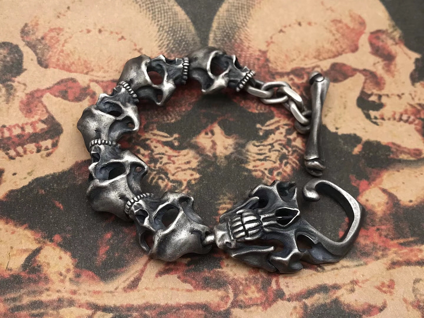Large Skull Silver Bracelet Chain (Item No. B0443) Tartaria Onlinestore