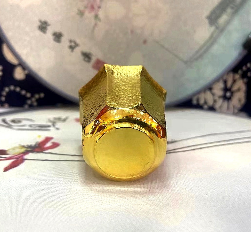 Octangle 24K Gold Cup (Item No. GC001)